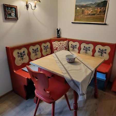 Ferienwohnung Resl - Geschmackvoll Renoviert & Zentral Im Historischen Schindelhaus Oberstaufen Exteriör bild
